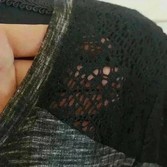 Madison & Berkeley Top #0065D - Picture 3 of 7